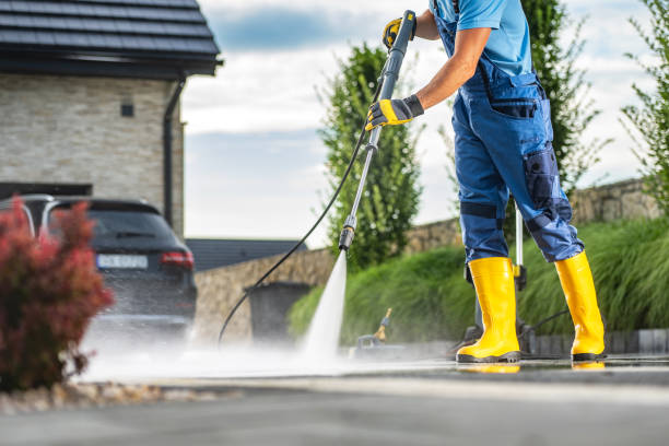 Professional Pressure Washing in Belle Plaine, IA